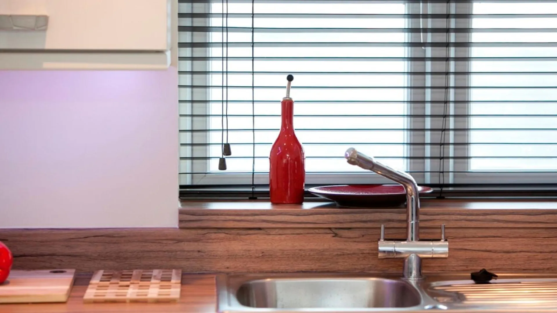 Dbs Serviced Apartments - The Coach House Castle Donington United Kingdom