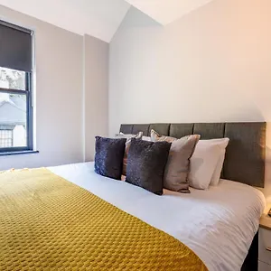Bondgate East Midlands Airport Hotel
