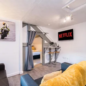 Apartment Dd 8 - Free Parking - Fast Wifi, Castle Donington