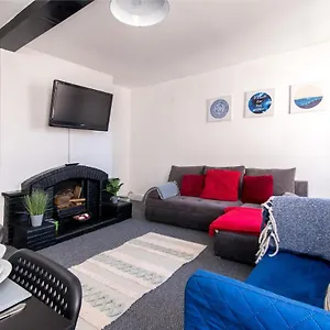 Apartment Characterful 2 Bed - Spacious & Comfy, Castle Donington